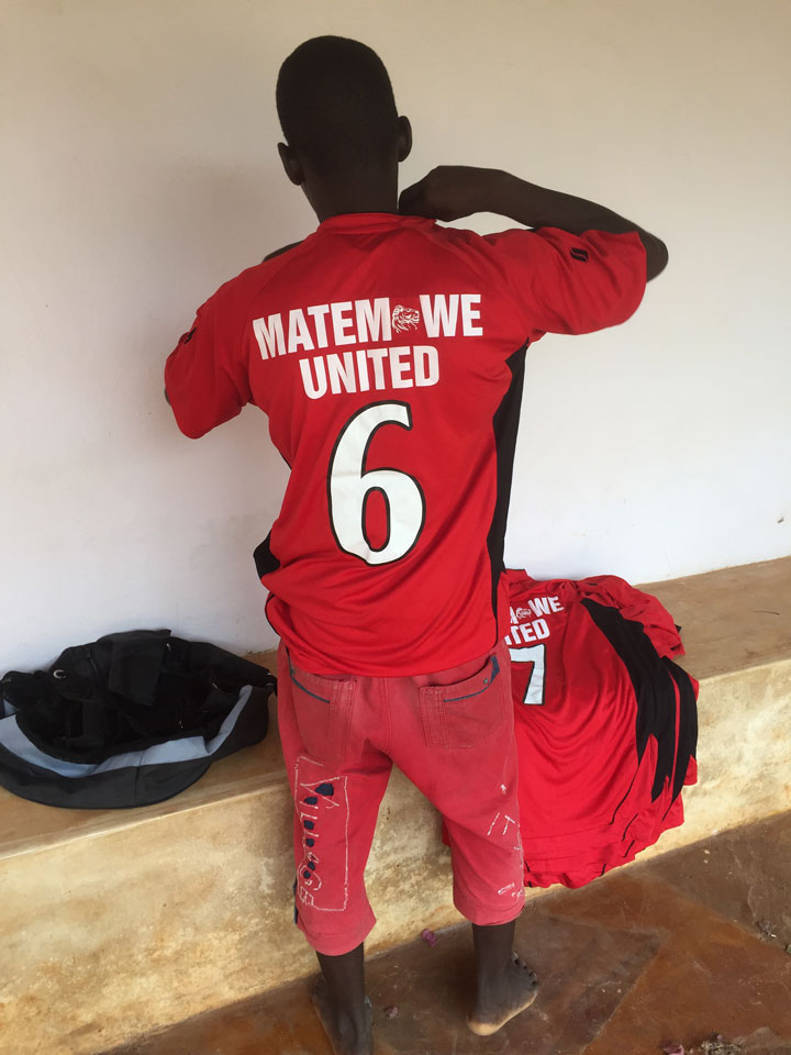 Fotbollströjor Matemwe United